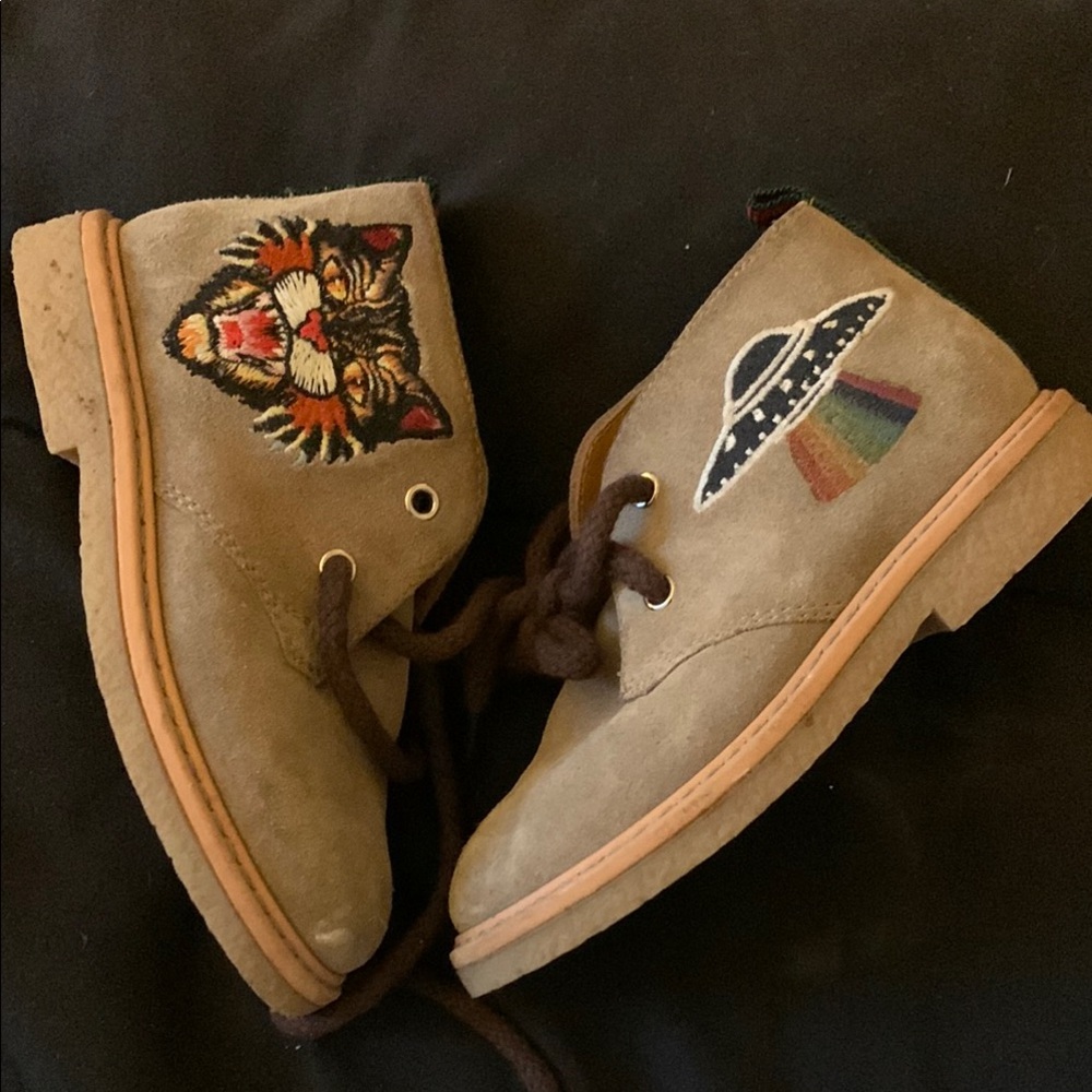 Kids Suede Boots with Embroidered Designs